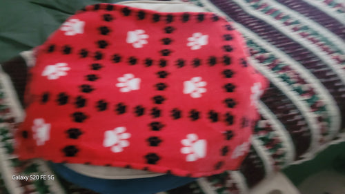 Blankets, bandans